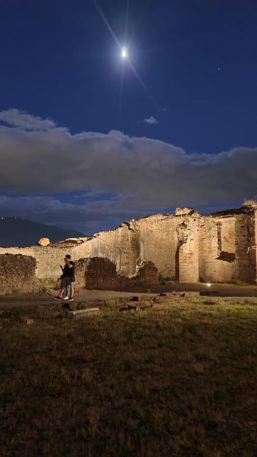 Pretty House Pompeiiアパートメント エクステリア 写真